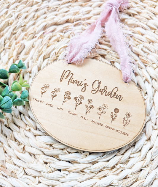 Personalized Wooden Birth Flower Mini Wall Hanging