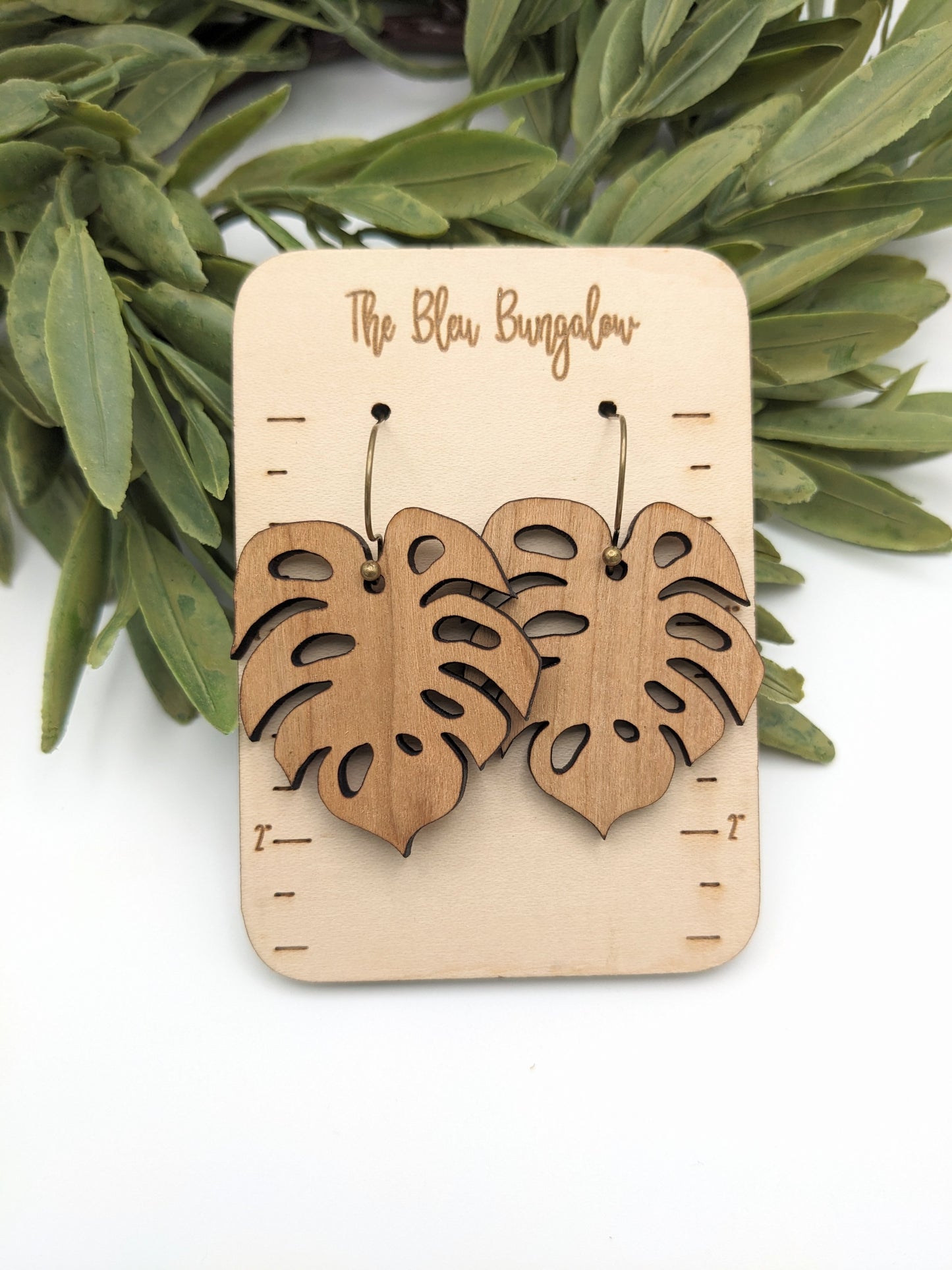 Wooden Monstera Leaf Dangles